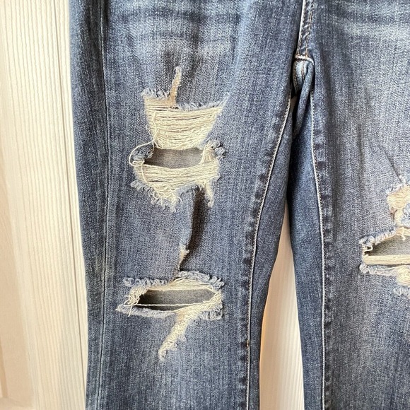 Judy Blue Jeans Womens Size 9/29 Straight Leg Distressed Blue Denim Mid Rise - Picture 3 of 12